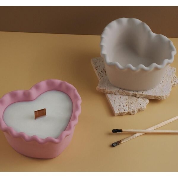 Wave heart shaped candle silicone mold